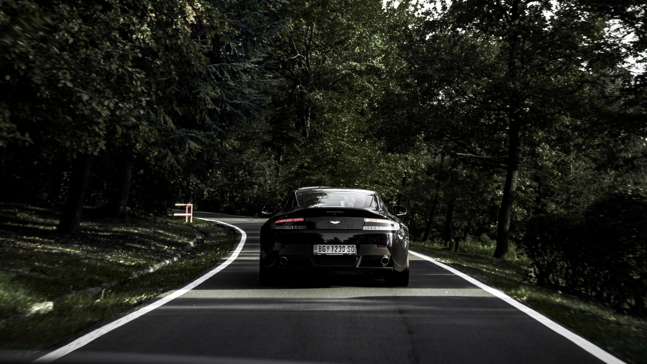 Aston Martin could manufacture only EVs starting 2030