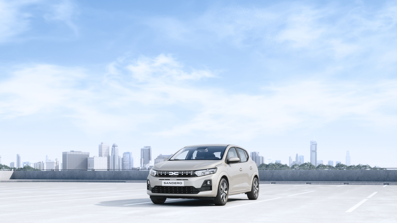 Dacia deschide comenzile pentru Sandero Hybrid 155, mașina perfectă pentru ride sharing