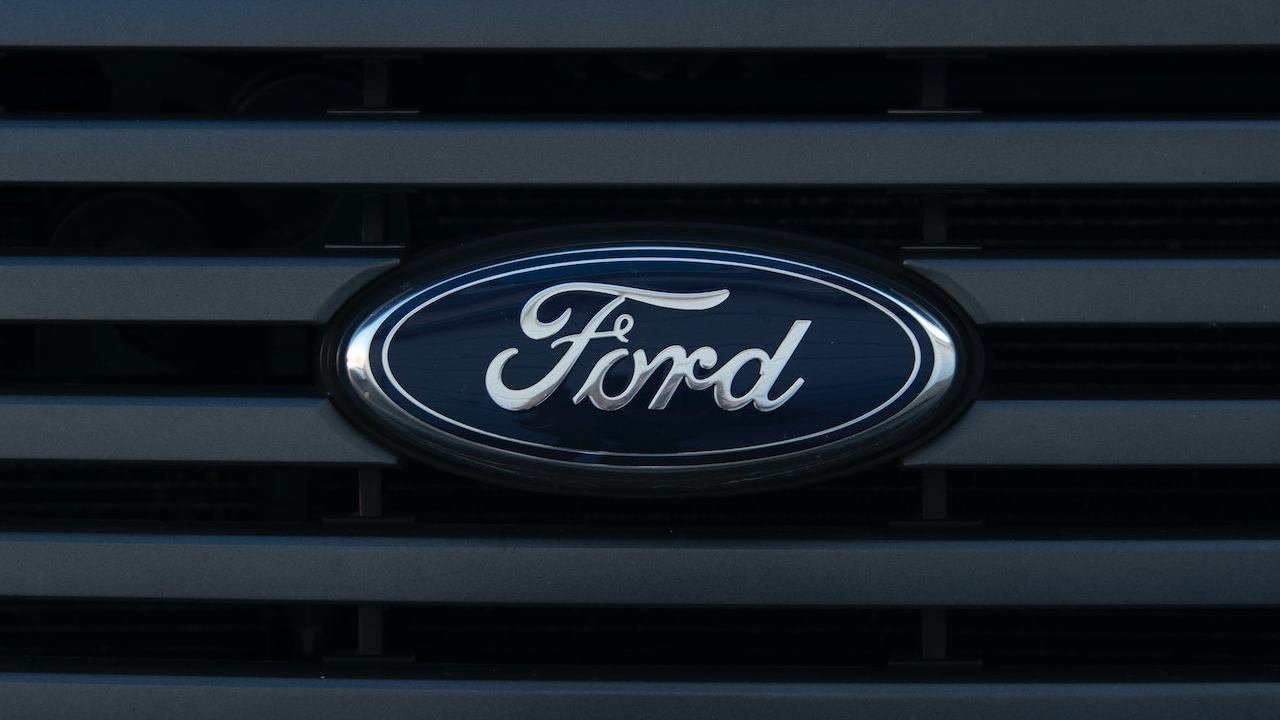 Ford ar putea folosi oțel „verde” după 2030 pentru o producție sustenabilă