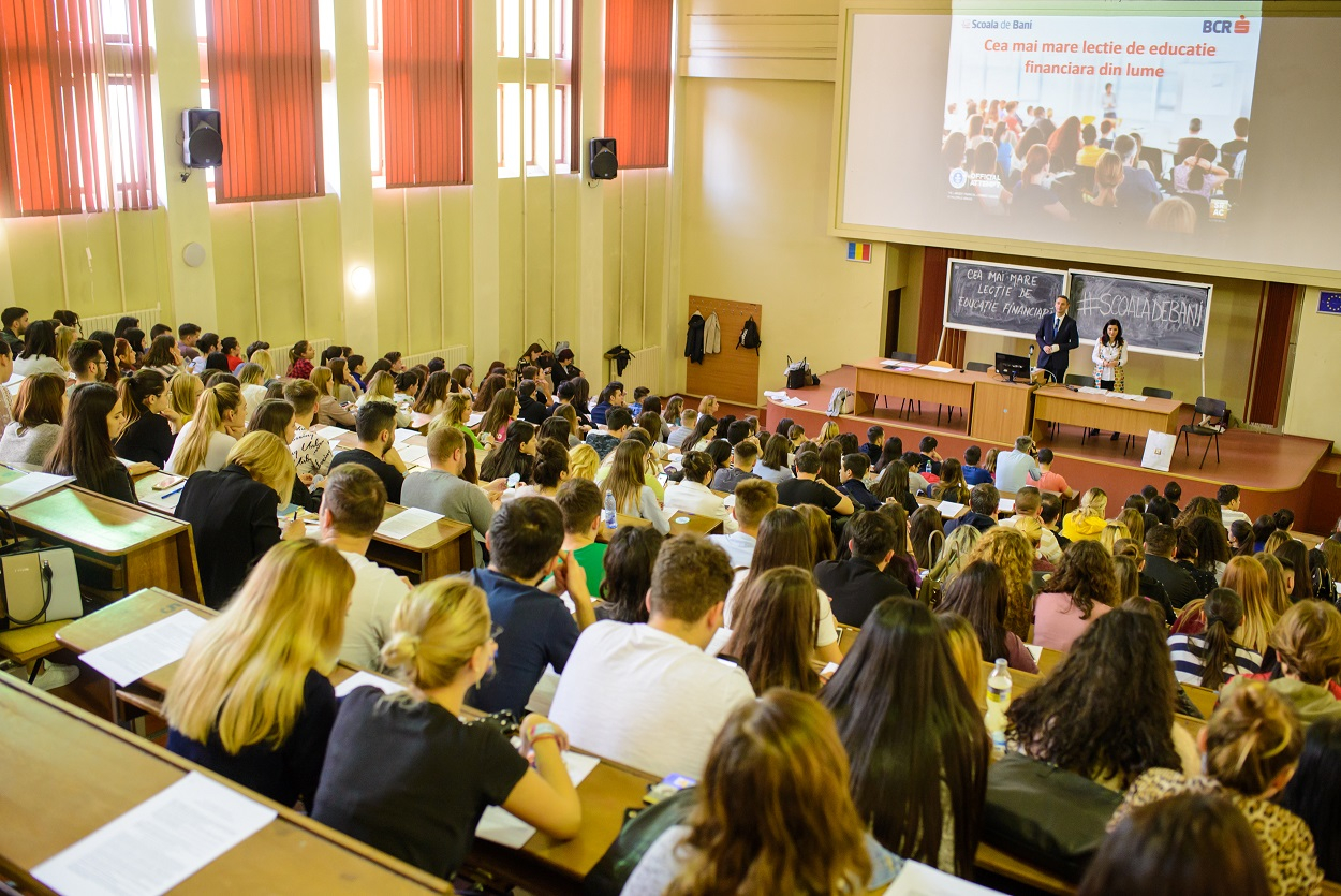 BCR, premiată pentru responsabilitate la Euromoney Awards for Excellence 2024