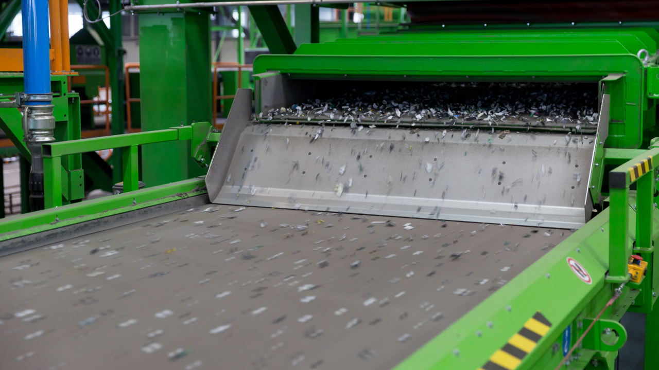 OTP Bank Romania will support GreenWEEE in a 10 million euros project for a new waste recycling plant for electrical and electronic equipment