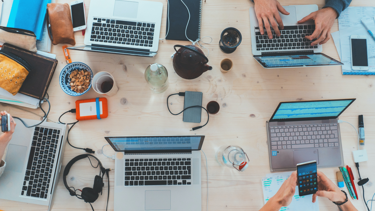 How can sustainable investments help fresh startups