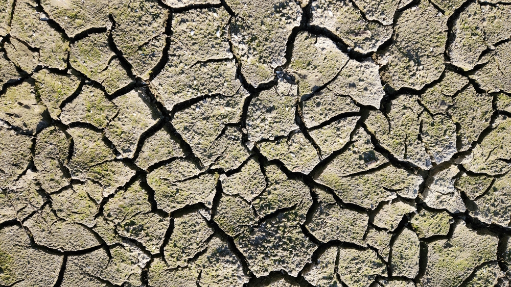 Efectele schimbării climatice: extragem mai multă apă ca niciodată din pământ