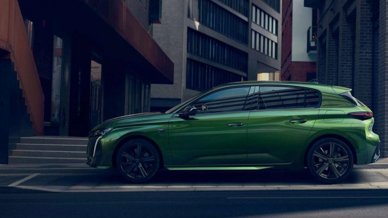 Peugeot announced the 308 electric which could be available starting H2 2023