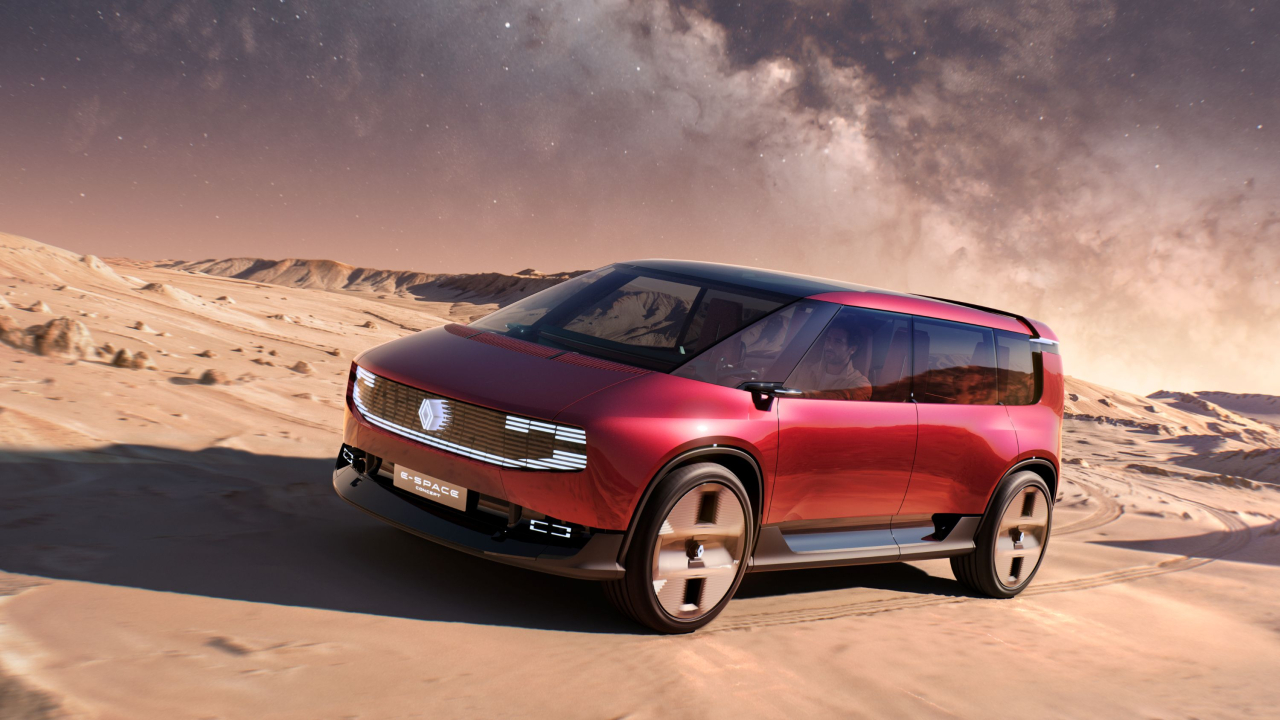 Renault prezintă viitorul monovolumelor electrice și noi tehnologii E-Tech