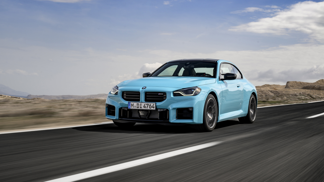 Noul BMW M2 xDrive e primul BMW M cu tehnologie mai eficientă de injecție