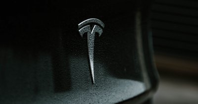 Tesla, vânzări record de vehicule electrice în ciuda unui sfert de an dificil
