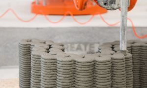Hyperion Robotics lays a foundation 3D printed with ”green cement”