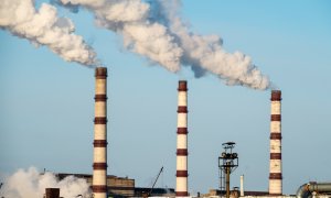 Obiectivele climatice globale, puse în pericol de centralele pe cărbuni