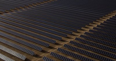 Cum pot beneficia aeroporturile de pe urma instalării panourilor solare