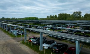 Netherlands hosts the biggest solar paneled carport in the world