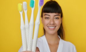 Reswirl, the recyclable toothbrushes that can replace 3.5 bln disposable brushes