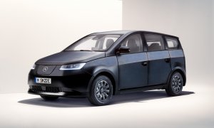 Solar panel covered hatchback Sion to enter production in H2 2023