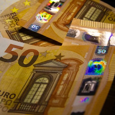 Almost €1 bn available for investments in recycling, renewable energy