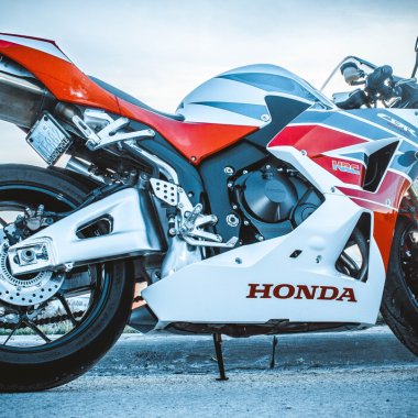 Honda could launch ten e-bikes powered by solid-state batteries by 2025