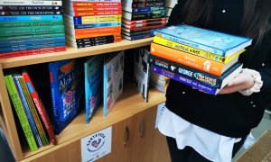 Libris donează cărți noi către 50 de biblioteci școlare în proiectul CarteTeca