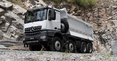 Mercedes-Benz prezintă noi camioane electrice pentru șantiere mai curate