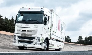 Camionul care poate face posibil transportul de marfă pe distanțe foarte lungi