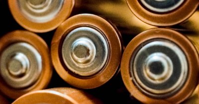 Oficialii europeni își doresc baterii mai sustenabile pentru piața din UE