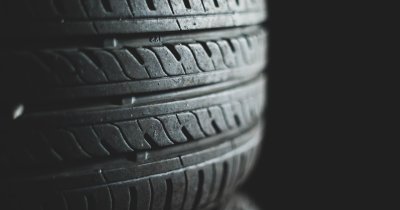 Scientists, worried by the pollution created by tire wear