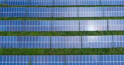 Recycled solar panels can help us manufacture cheaper batteries