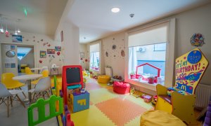 Fundația Ronald McDonald, la 25 de ani în România: peste 22.000 de părinți găzduiți în ”casa departe de casă”