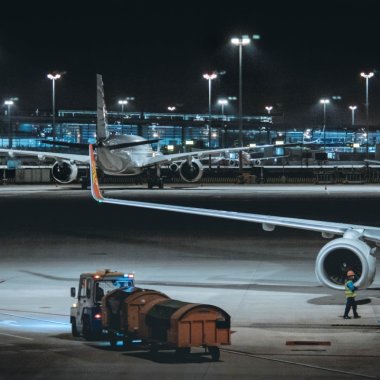 These companies envision liquid hydrogen as the future of sustainable flying