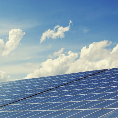 Panouri fotovoltaice: numărul de prosumatori din România a crescut de 3 ori