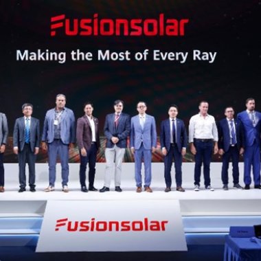 Huawei lansează noi produse și soluții fotovoltaice inteligente