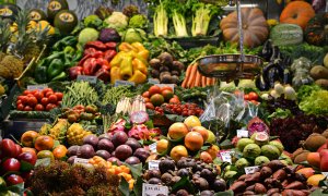 Sistemul alimentar ne consumă planeta. Cum ne putem hrăni sustenabil