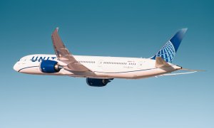 United Airlines alimentează zborurile sustenabile cu miliarde de litri de SAF