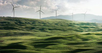 Mirova lansează un fond de 2 mld € pentru companiile care decarbonizează Europa