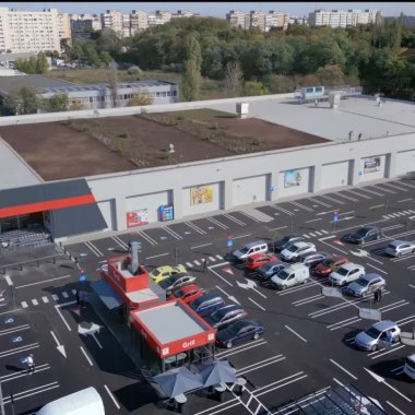 Kaufland inaugurează un nou magazin în București cu accent pe spații verzi
