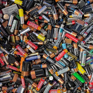 This startup helps us recycle lithium-ion batteries cheaper and more efficiently