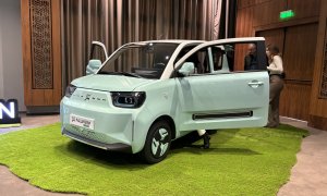 Allview showcases the company's first electric car, made for 16 year-old drivers