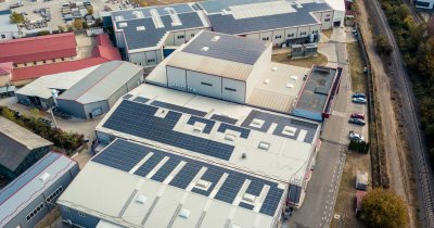 Bento semnează un parteneriat cu care intră pe piața națională a energiei solare