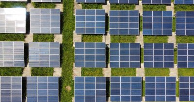 Panourile solare care îți pot alimenta casa din interior cu energie regenerabilă