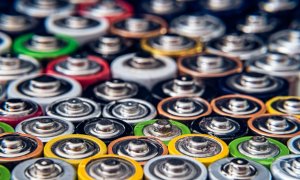 A French startup raises €22 mn to make sustainable, lithium-free batteries