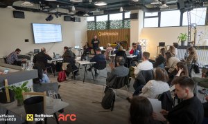 Raiffeisen Comunități: 20 de proiecte inovatoare intră în programul de accelerare