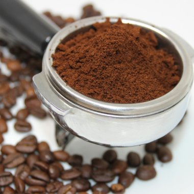 Study: coffee grounds can help us reduce the reliance on polluting herbicides