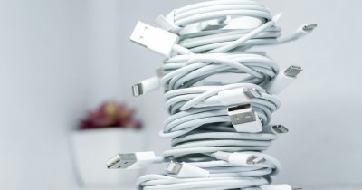 How it's recycled: cables and chargers, the "heart" of digital sustainability