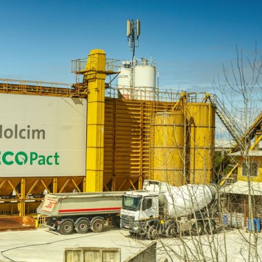 The €500 mn facility that will make millions of tons of green cement in Europe