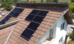 Simtel Team finalizează o centrală fotovoltaică pentru Asociația Piticii Veseli