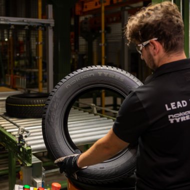 Nokian Tyres deschide la Oradea fabrică cu zero emisii de carbon