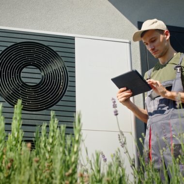 Fonduri de €63 mil pentru startup-ul care echipează Europa cu pompe de căldură