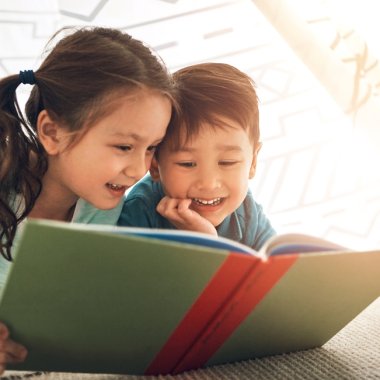 Peste 53.000 de euro au fost strânși pentru educația a 41 de copii