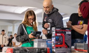 VARTA donează materiale didactice și echipamente pentru elevii din școli tehnice