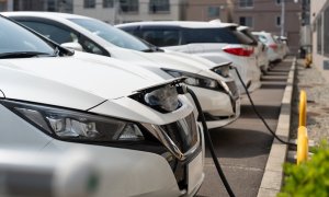 Parcarea gratuită poate fi impulsul perfect pentru creșterea numărului de EV-uri