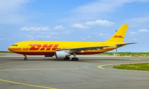DHL investește în transportul aviatic curat al coletelor și în motorină „verde”
