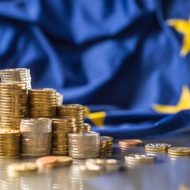 Commission simplifies rules on sustainability and EU investments